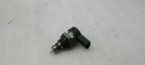 Fuel pressure sensor