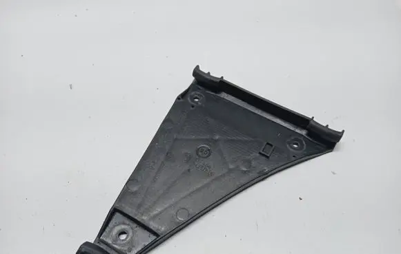Audi A4 S4 B5 8D Bumper support mounting bracket corner 8D0807484