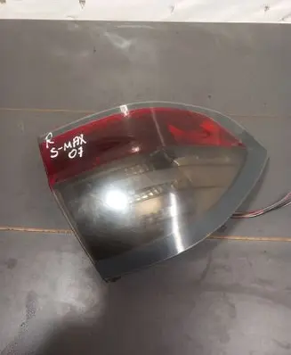 Rear/tail lights