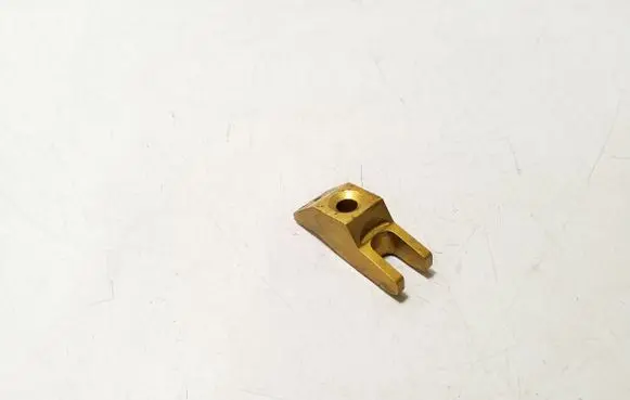 Jeep Cherokee Fuel Injector clamp holder