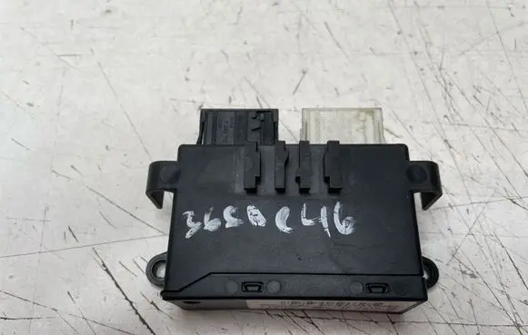 BMW 3 E46 Wing mirror control module 6916054 110187 05021815
