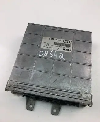 Audi A4 S4 B5 8D Engine control unit/module ECU 8D0907557B 0261203554