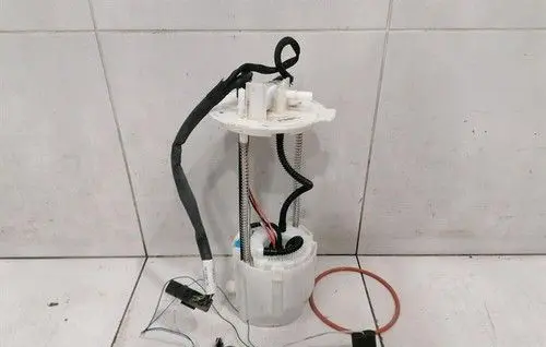 Mercedes-Benz CLS C218 AMG In-tank fuel pump A4634705900