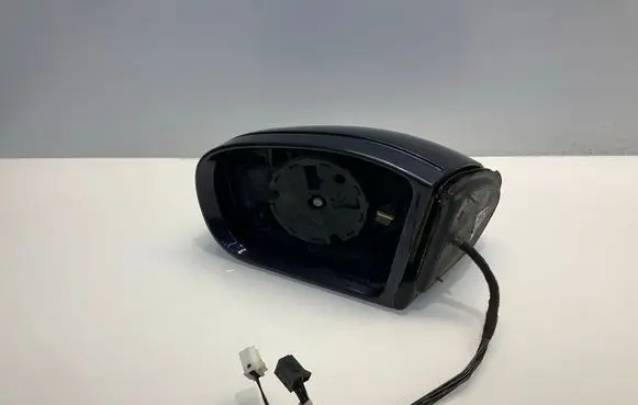 Mercedes-Benz E W211 Front door electric wing mirror