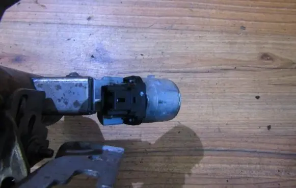Peugeot 308 Ignition lock contact 