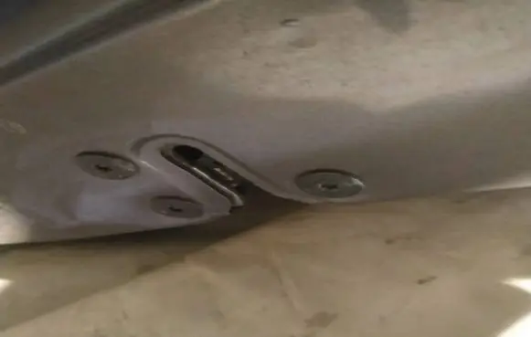 Renault Laguna III Rear door lock