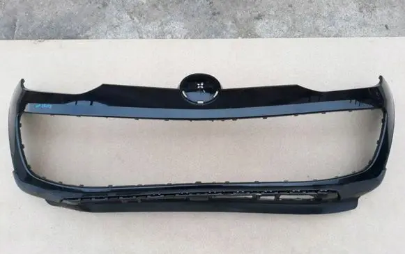 Volkswagen Up Front bumper VWVOLKSWAGENUPCROSSZDERZAKPRZDPRZEDNI 1S0807221C