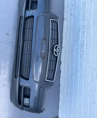 Toyota Avensis T250 Front bumper