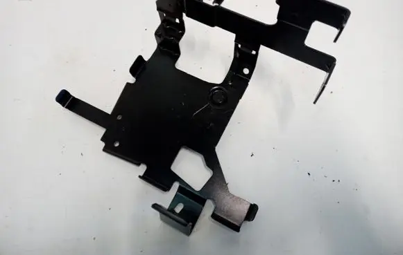Peugeot 508 II Battery bracket 9824023080
