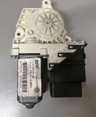 Volkswagen Touran I Rear door window regulator with motor 1K0959703J 961769335 13003200