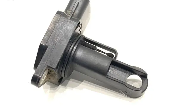 Toyota Corolla Verso E121 Mass air flow meter 22204-0D030