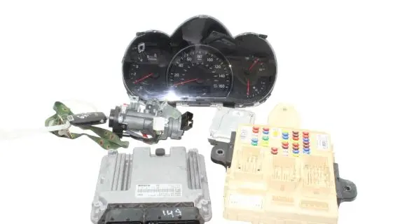 KIA Sorento Engine ECU kit and lock set 391012F800 940072P040