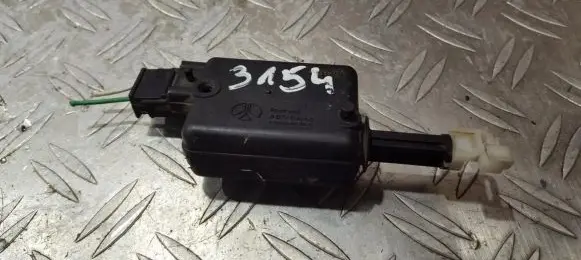 Renault Megane I Central locking motor 