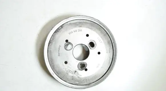 Audi A6 S6 C5 4B Power steering pump pulley 059145255