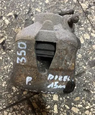 Skoda Yeti (5L) Front brake caliper