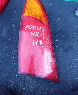 Ford Focus Rear/tail lights 1M5113405