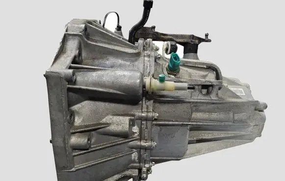 Nissan Qashqai Manual 6 speed gearbox TL4126 B104017