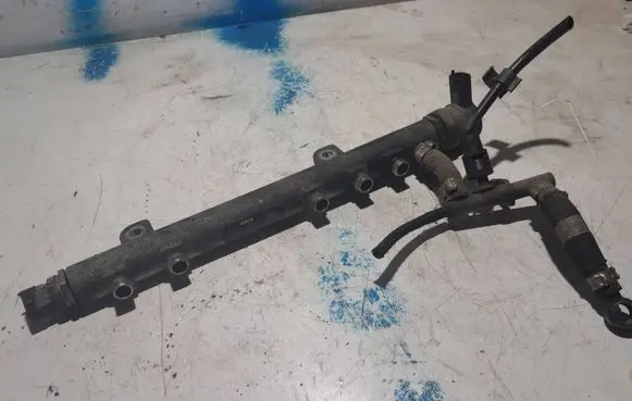 Opel Astra H Fuel main line pipe 0445214086