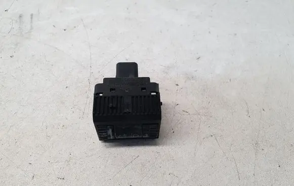 Volkswagen Transporter - Caravelle T6 Headlight level height control switch 7E0941333