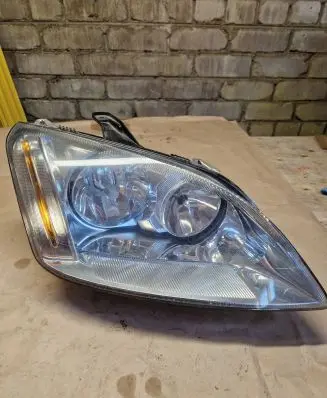Ford Focus C-MAX Headlight/headlamp 270606