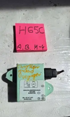 Chrysler Voyager Other control units/modules 04686798