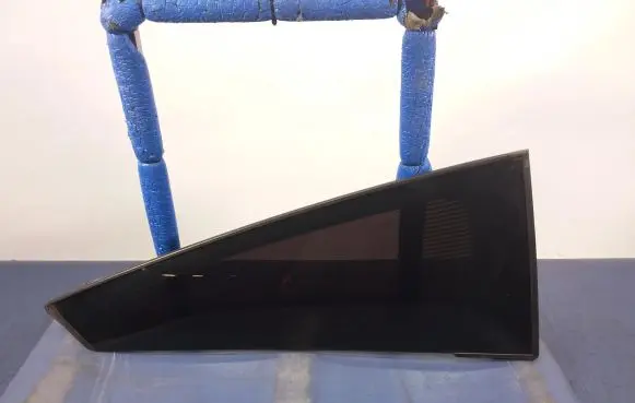 Audi A6 S6 C6 4F Rear side window