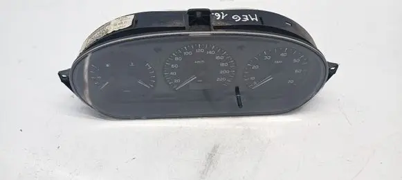 Renault Megane I Speedometer (instrument cluster) 7700847782D