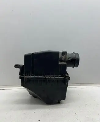 Jaguar XE Air filter box GX739600DB G4D312B579AA