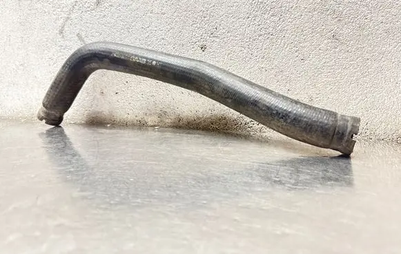 Saab 9000 CS Engine coolant pipe/hose 4359691