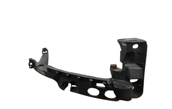 Audi A3 S3 8P Headlight/headlamp mounting bracket 8P0805608