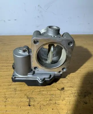 SsangYong Tivoli Throttle valve A6731410025