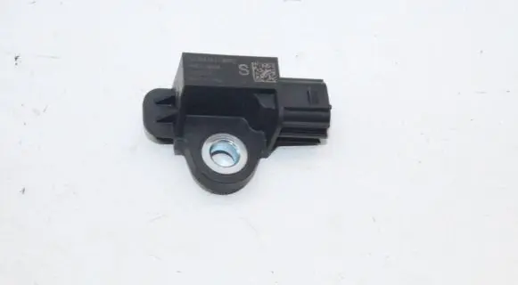 Nissan Qashqai Other devices 988303RA0A