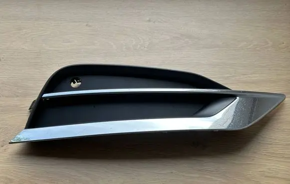 Volvo S90, V90 Front bumper lower grill 31425447 31425449