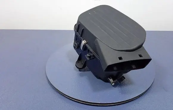 Maserati Levante Air filter box 670001543