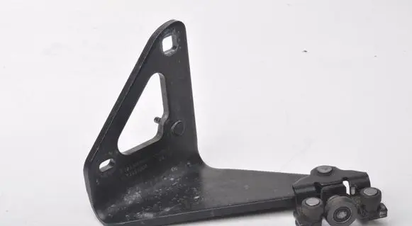 Opel Vivaro Sliding door middle rail 93451800