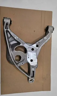 Mercedes-Benz GLE W167 Rear upper control arm/wishbone A1673520200