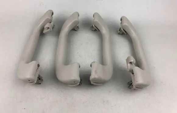 Subaru Outback (BS) A set of handles for the ceiling 