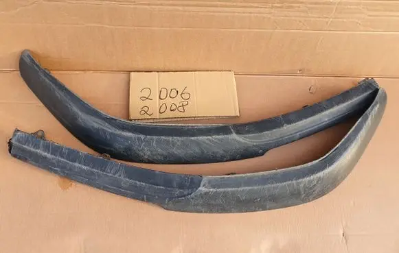 Toyota Avensis T250 Front bumper lip 7685205020 7685105020