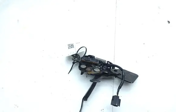 Nissan Navara D23 Engine bonnet/hood lock/catch 