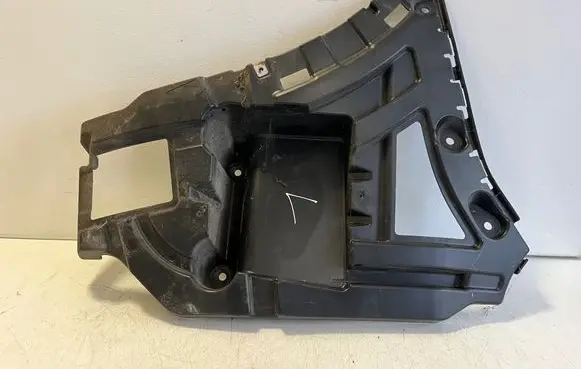 BMW X3 F25 Rear bumper mounting bracket 7210077