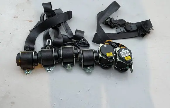 Chevrolet Orlando Front seatbelt