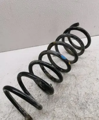 Volvo V40 Rear coil spring 