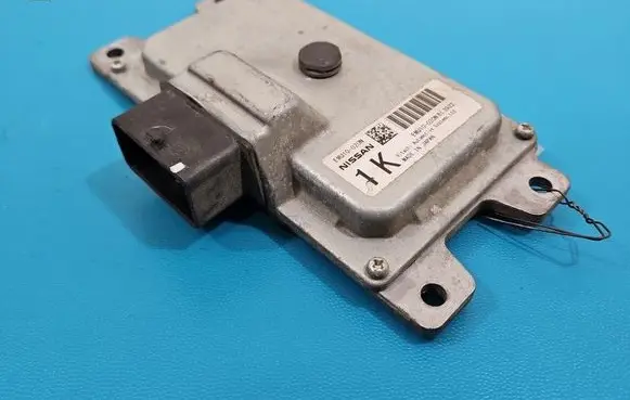 Nissan Juke I F15 Gearbox control unit/module EMU10020N IMPRK1573488