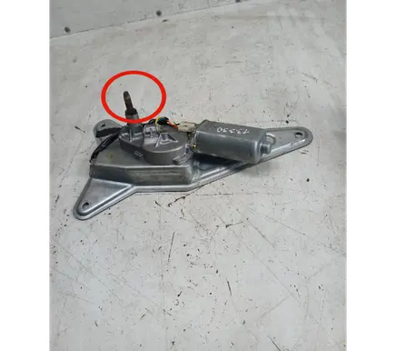 Suzuki Grand Vitara I Rear window wiper motor 34332581
