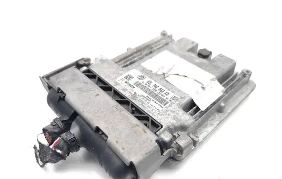 Volkswagen Scirocco Engine control unit/module 03L906022KD 0281015335 1039S39687