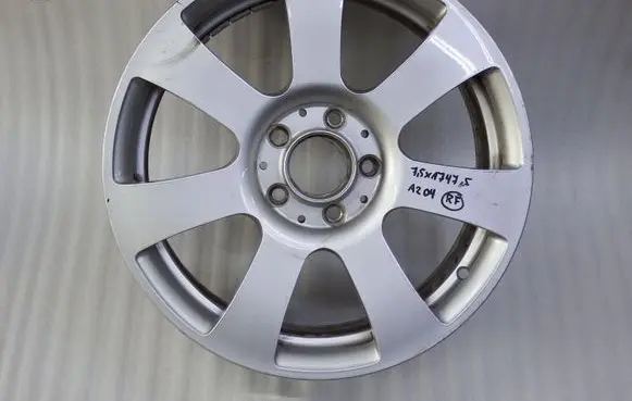 Mercedes-Benz C W204 R17 alloy rim 