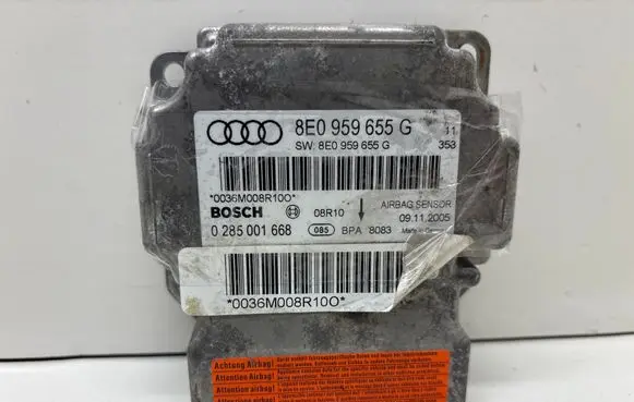 Audi A4 S4 B7 8E 8H Airbag control unit/module 8E0959655G