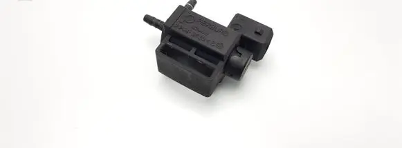 Volkswagen Golf IV Turbo solenoid valve 037906283A