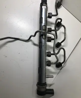 BMW 1 E81 E87 Fuel main line pipe 780912801
