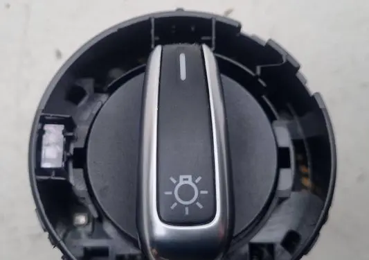 Volkswagen Golf Plus Light switch 3C8941431A